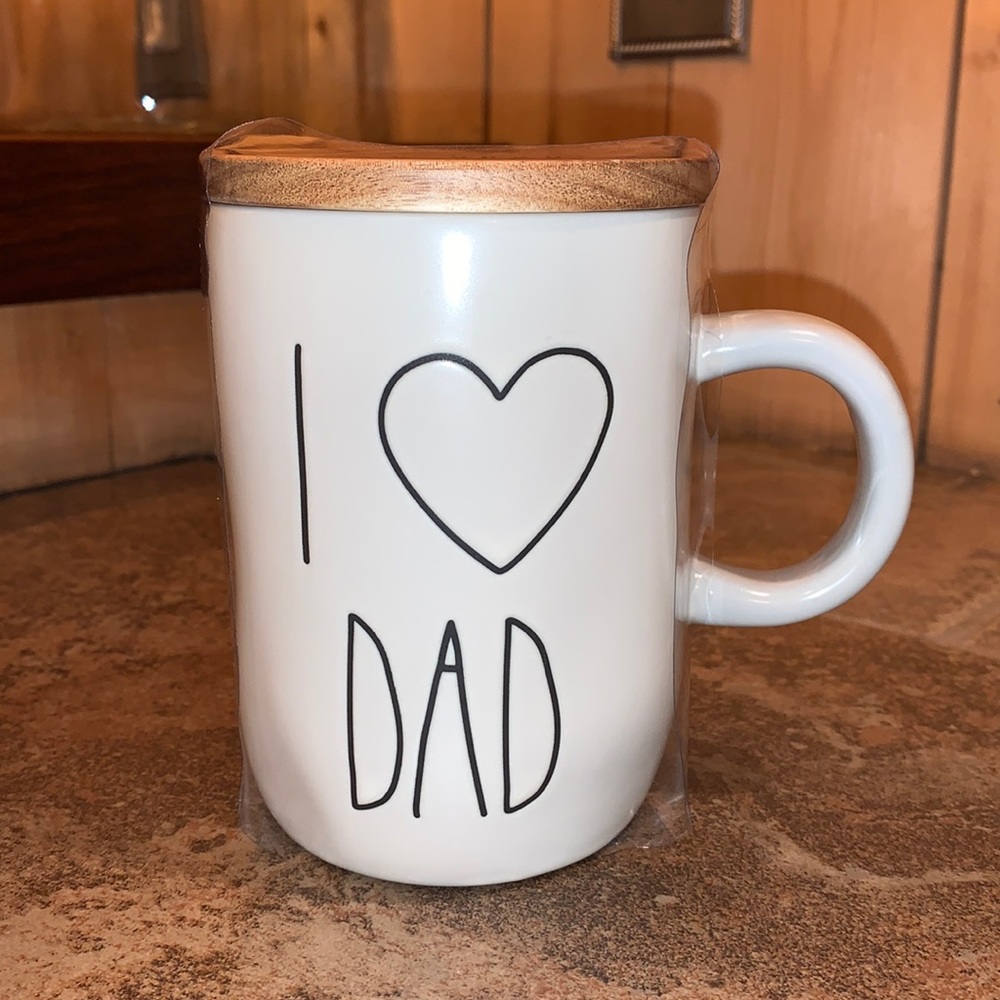 Rae Dunn “I ❤️ Dad” Mug w/ lid